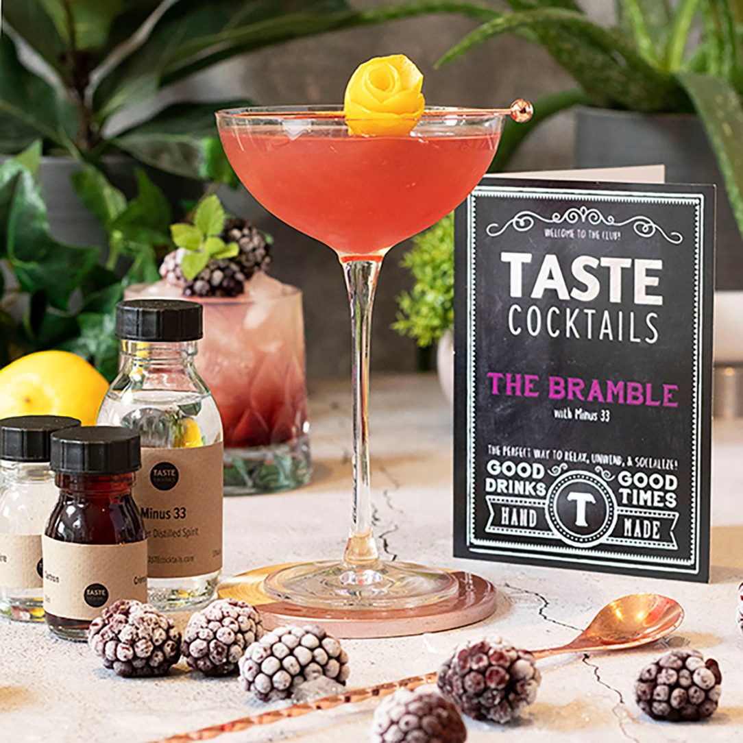 The Bramble Mini Cocktail Kit TASTE cocktails